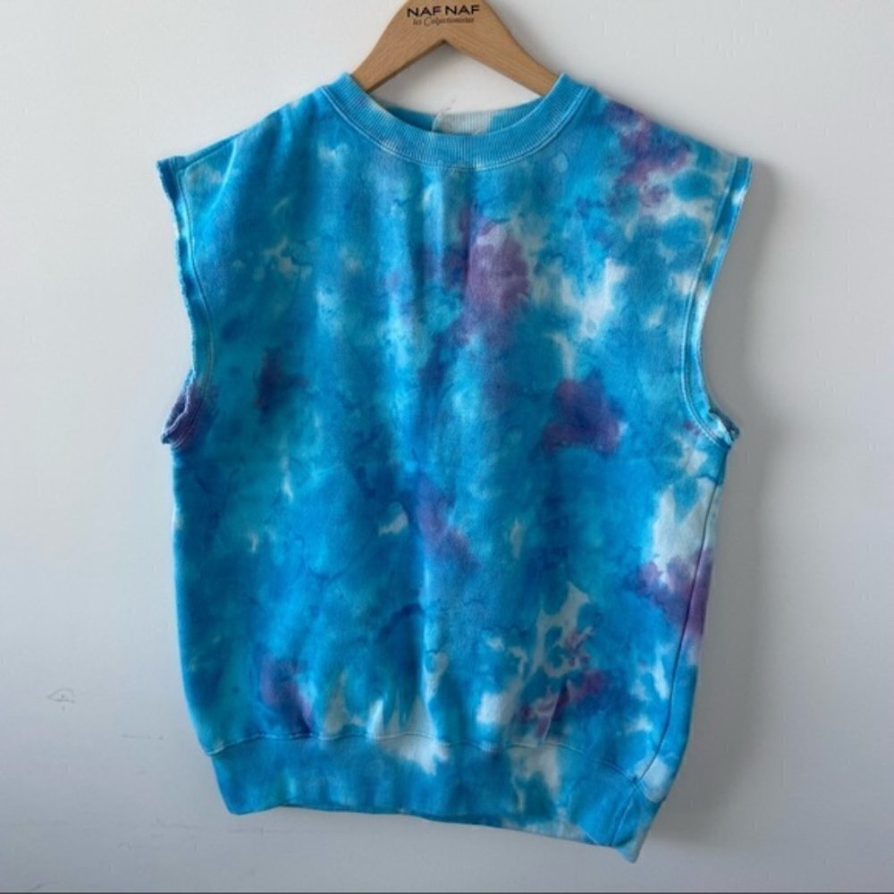 La Detresse blue blueberry mystic slevless pullover